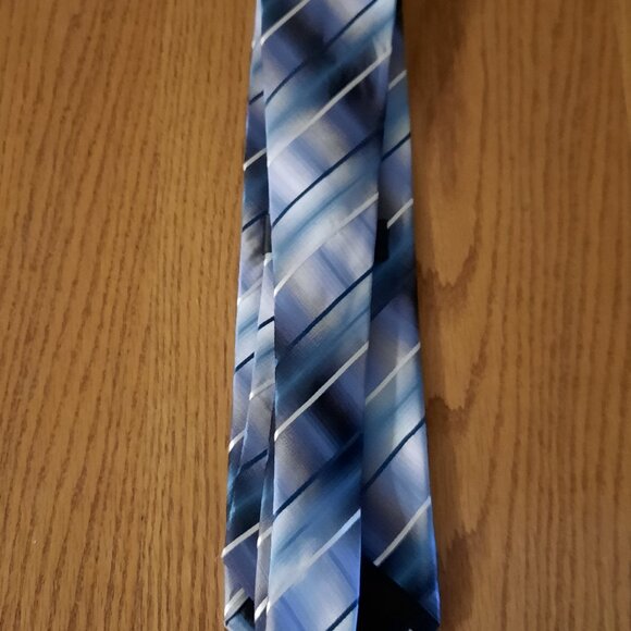 Van Heusen Men’s Silk Tie – Blue, Black & Gray Striped Classic - Picture 2 of 4